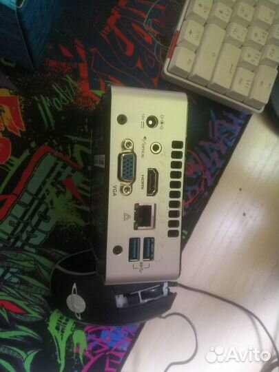 Мини-компьютер intel nuc