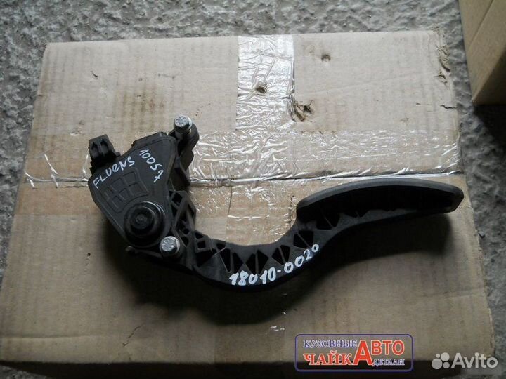 Электронная педаль газа Renault Megane 3