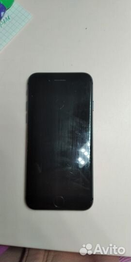 iPhone 8, 64 ГБ