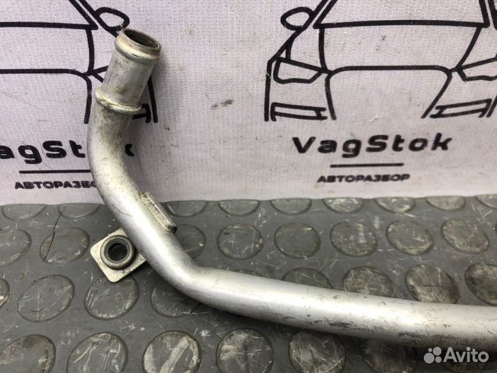 Трубка системы охлаждения Audi A7 4G cgwd 2012