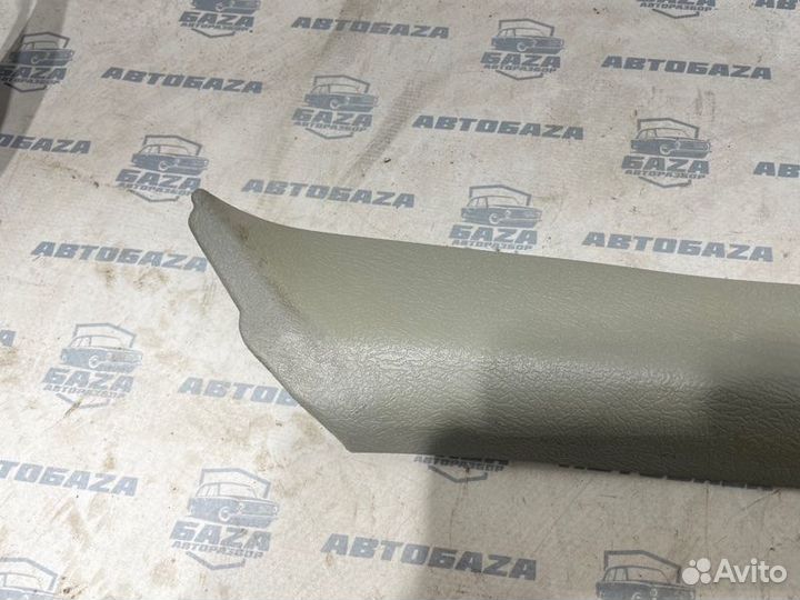 Накладка на стойку кузова передняя правая Daewoo