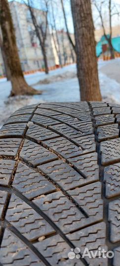 Continental ContiVikingContact 6 205/55 R16 T