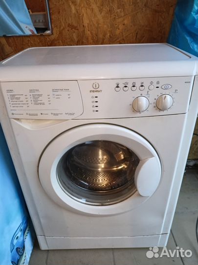 Стиральная машина indesit 5кг