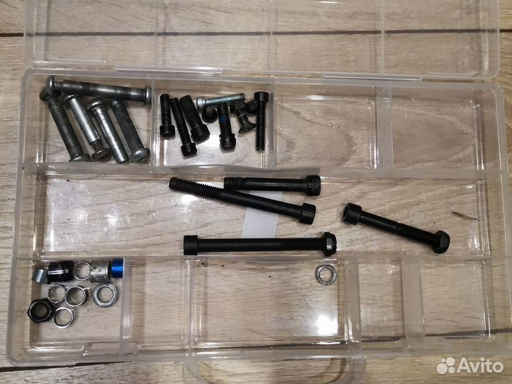 Запчасти для трюкового самоката