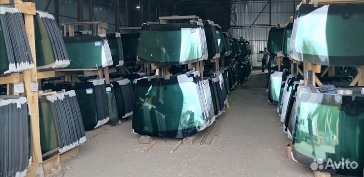 Лобовое автостекло с установкой