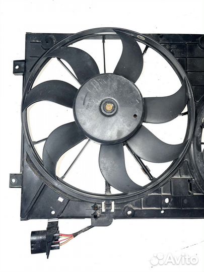 Вентилятор радиатора VW Golf 6 (1.4 )