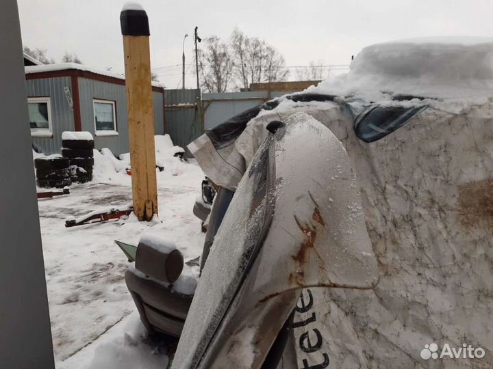 Крышка багажника Шевроле Нива