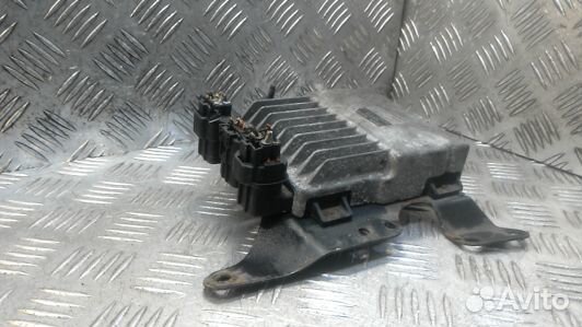 Блок управления форсунками lexus IS 2 (XE20) (93X1