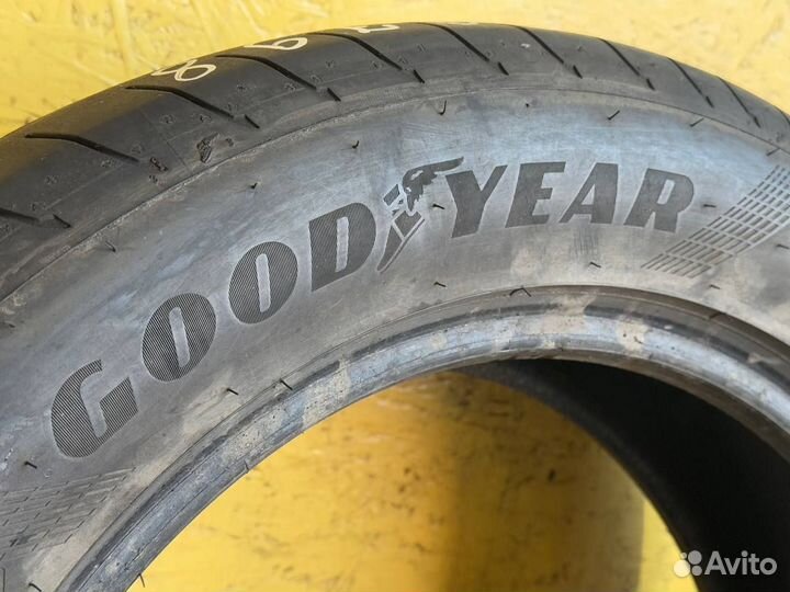 Goodyear Eagle F1 Asymmetric 5 225/60 R18 104Y