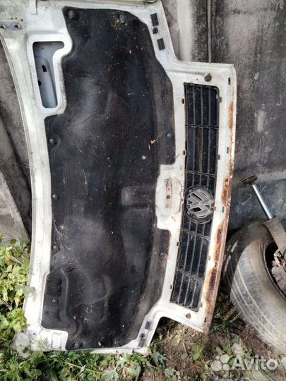 Капот Volkswagen LT 1995-2006