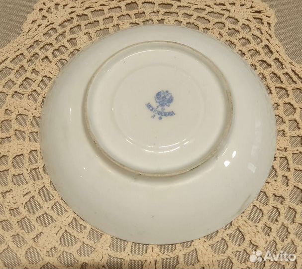 Чашка с блюдцем Кузнецов