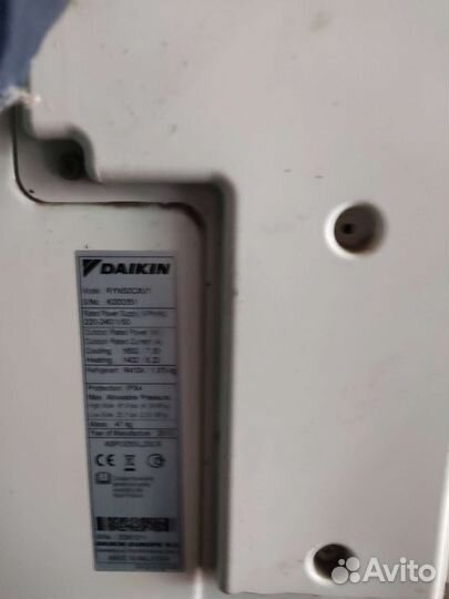 Потолочный кондиционер daikin RYN50CXV1