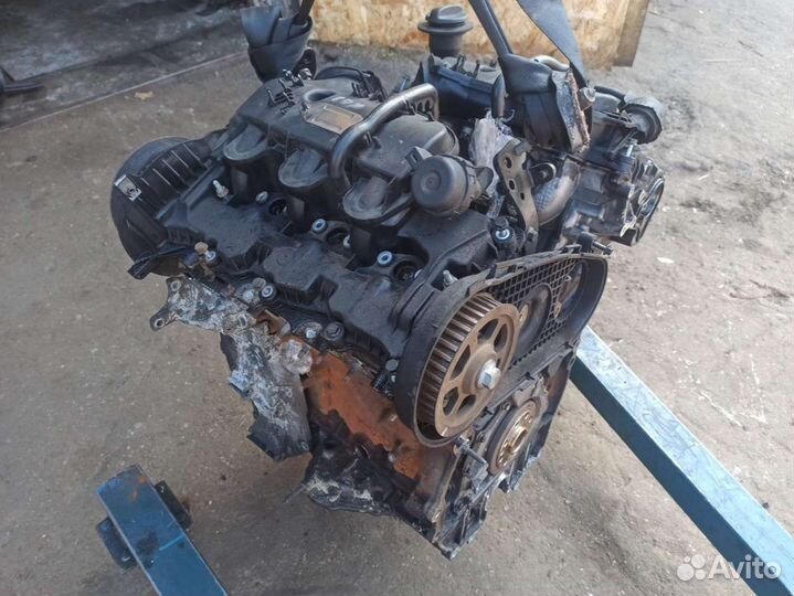 Двигатель для Peugeot 607
