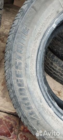 Bridgestone Dueler H/T 687 235/60 R16