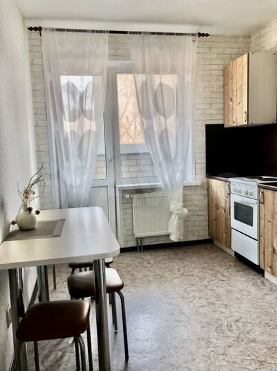 1-к. квартира, 32 м², 3/17 эт.