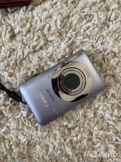 Компактный фотоаппарат