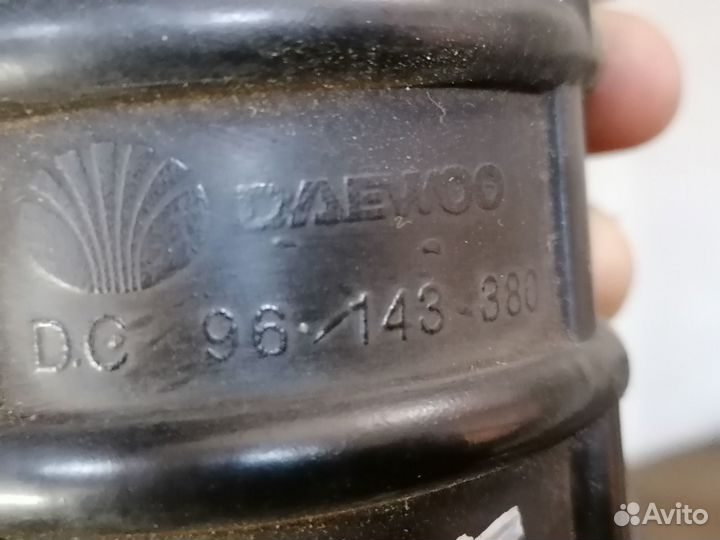 Патрубок воздушного фильтра Opel Kadett E