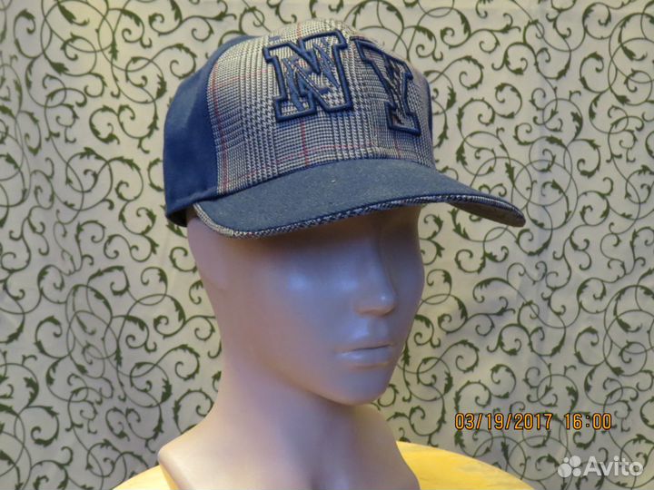 Кепка новая