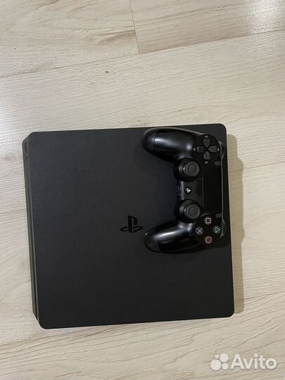 Sony PS4 slim 1tb