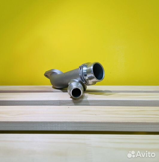 Фланец системы охлаждения BMW E46 E90 E83 E81 E85