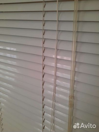 Жалюзи горизонтальные