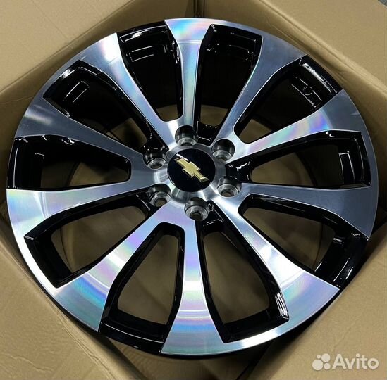 Дисик на Кадиллак Ескалейд Cadillac Escalade R22