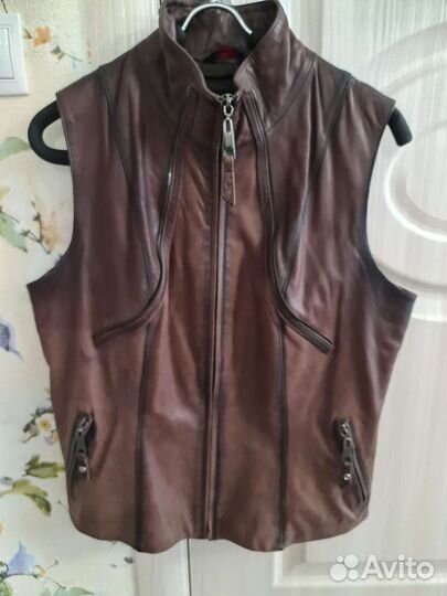 Куртка кожаная женская