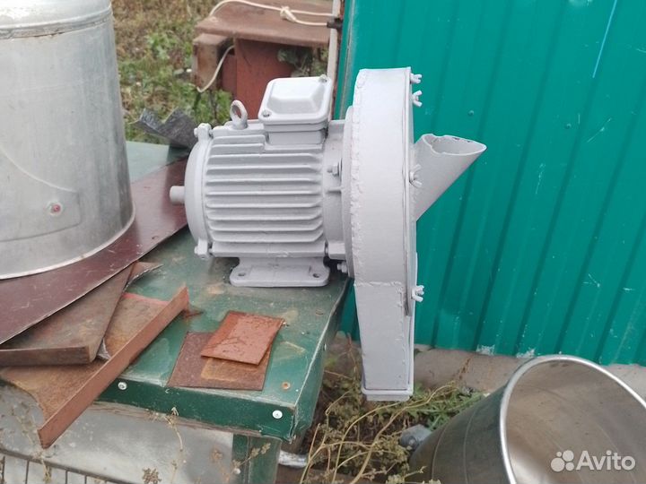 Зернодробилка новая самоделка