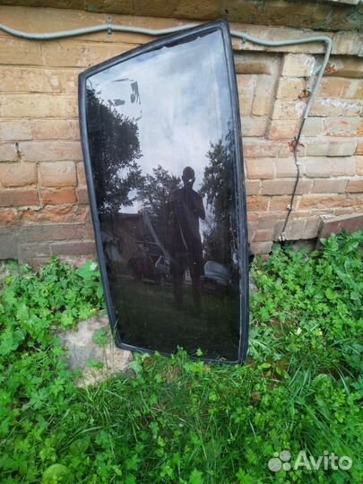 Заднее стекло ваз 21099