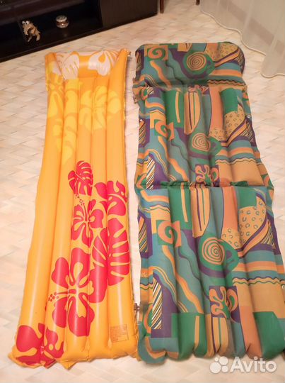 Надувные дельфин, матрасы