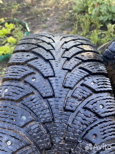 Nordman Nordman 4 215/65 R16