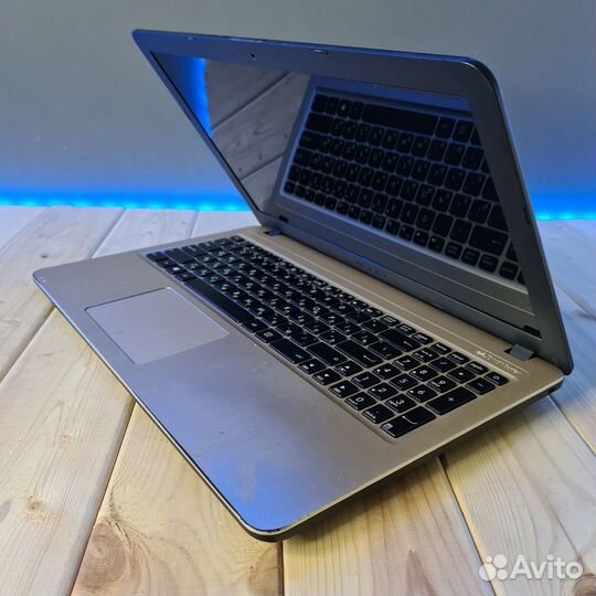 Ноутбук Asus VivoBook R540S