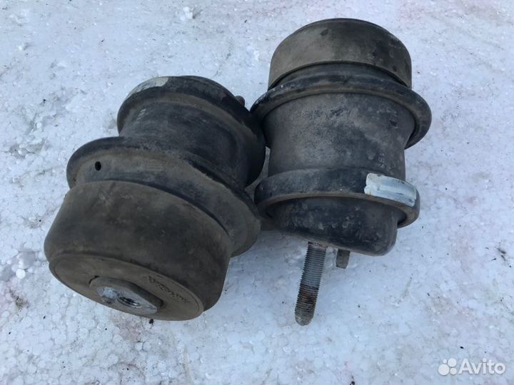 Подушка двигателя Lexus Gs 4 (12-17) 2012