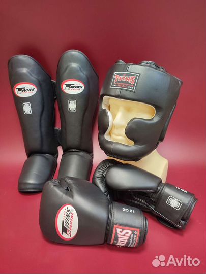 Боксерские перчатки venum Loma Grant Rival Cleto R