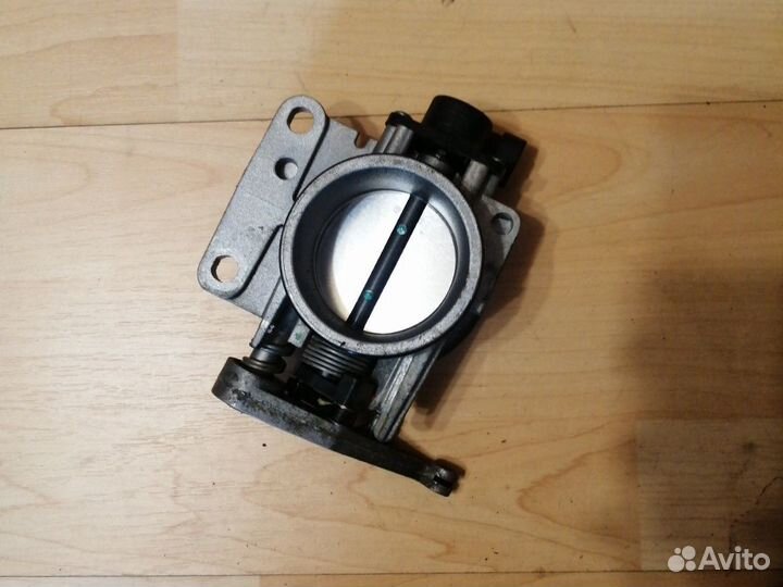 Дроссельная заслонка Renault LADA Largus Nissan K4