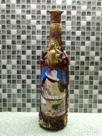 Бутылка стеклянная, сувенирная 0.7 л