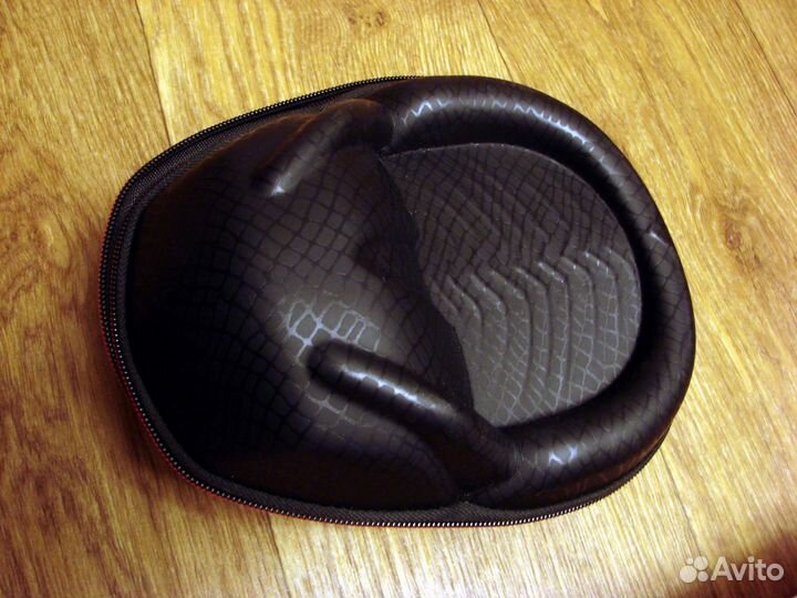 V-Moda Crossfade LP новый ориг кофр + накладки