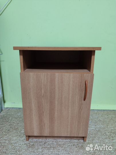 Тумба прикроватная