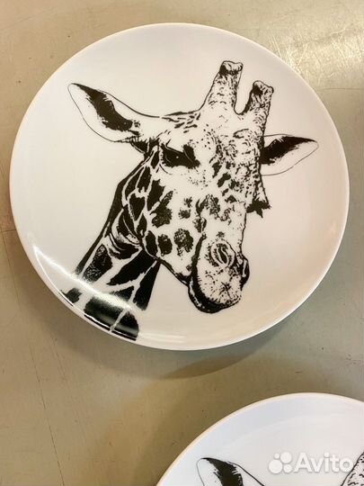 Тарелки жирафы новые