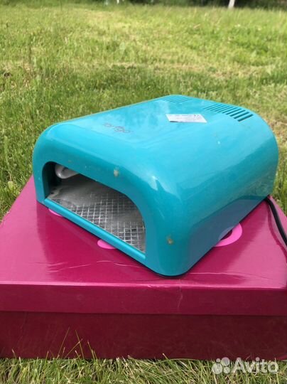 Уф лампа для ногтей