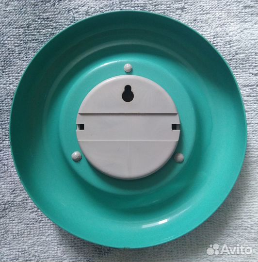 Термометр комнатный настенный Москва (СССР)