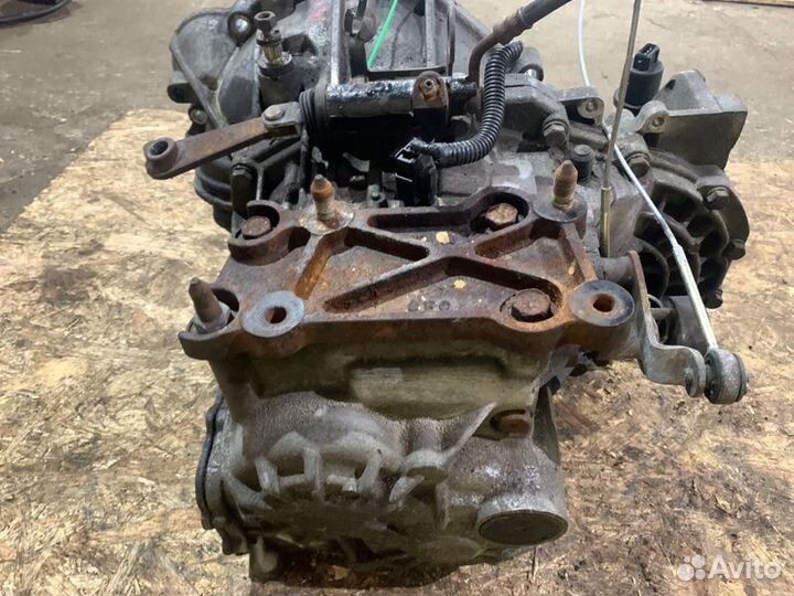 МКПП Hyundai Sonata G4JP - 2.0 бензин (б/у)