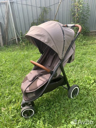 Прогулочная коляска Happy Baby Ultima V3