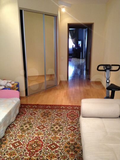 3-к. квартира, 100 м², 6/10 эт.