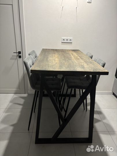 Стол и стулья комплект