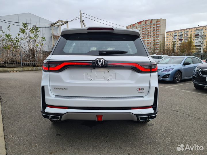 Changan CS95 Plus 2.0 AT, 2024