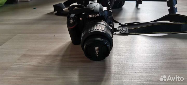 Зеркальный фотоаппарат Nikon