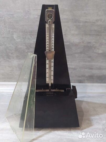 Метроном механический СССР