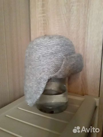 Женская шапка