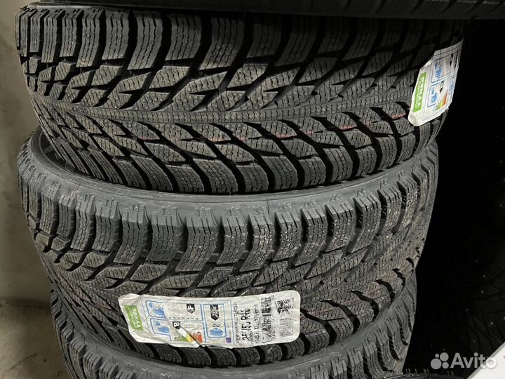 Nokian Tyres Hakkapeliitta R3 SUV 215/65 R16 102R